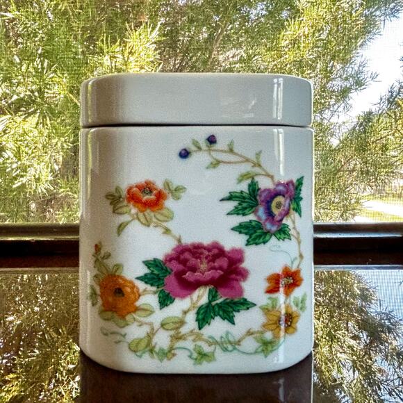 Vintage Takahashi Porcelain Square Trinket Box – San Francisco Design - Picture 1 of 14